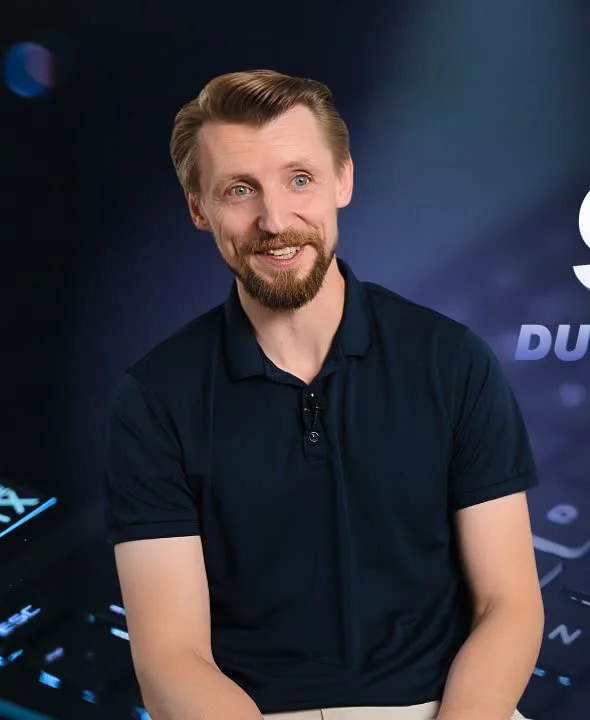 Jens erzählt im Video von seinen ersten Aufträgen
